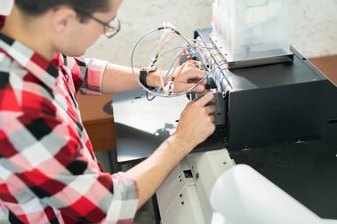 Office equipment installation with Xpertlens